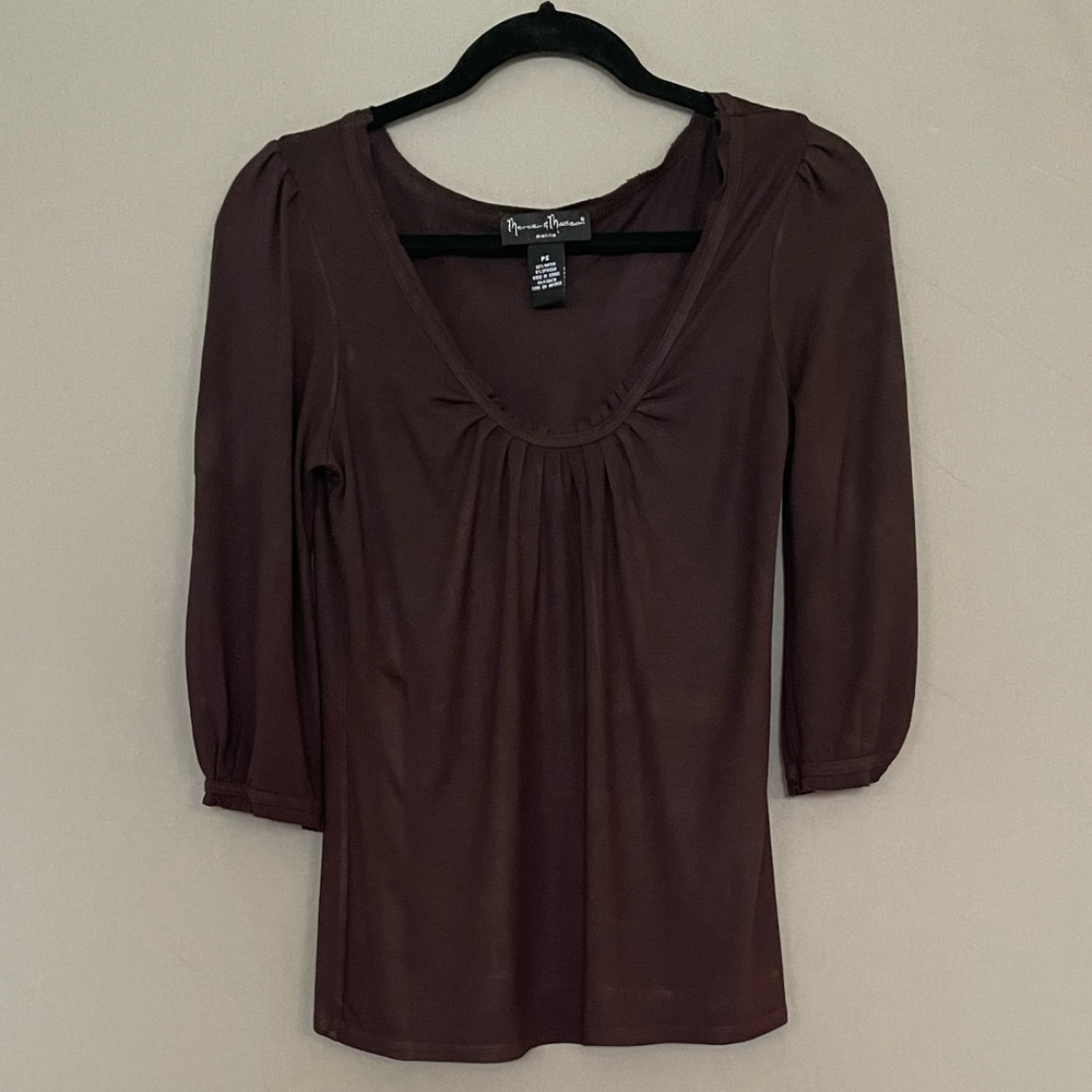 MERCER & MADISON BROWN V-NECK BLOUSE